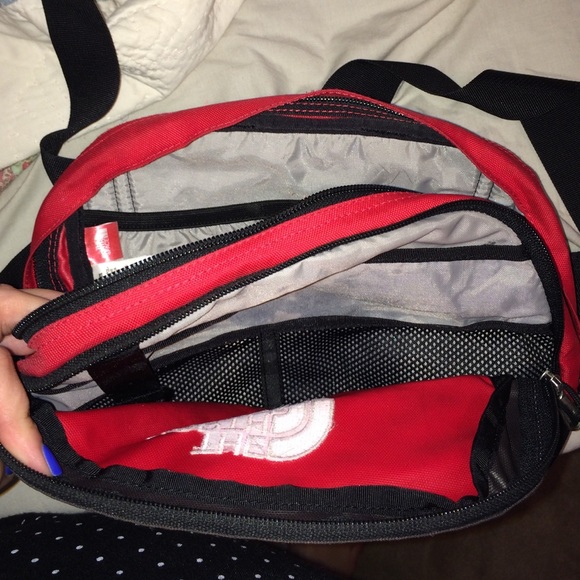 North Face Roo bag - Picture 2 of 2